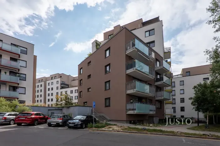 Pronájem bytu 2+kk, Praha - Modřany, Soukalova, 55 m2