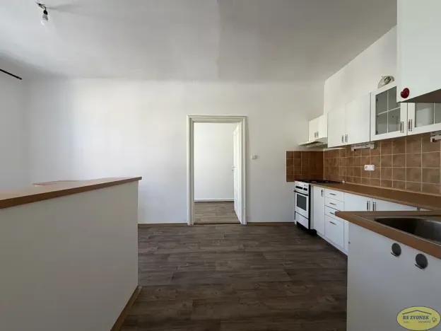 Pronájem bytu 2+1, Kroměříž, Riegrovo náměstí, 92 m2