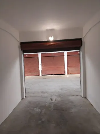 Pronájem garáže, Praha - Holešovice, Veletržní, 18 m2