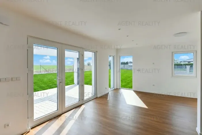 Prodej rodinného domu, Slaný, 156 m2