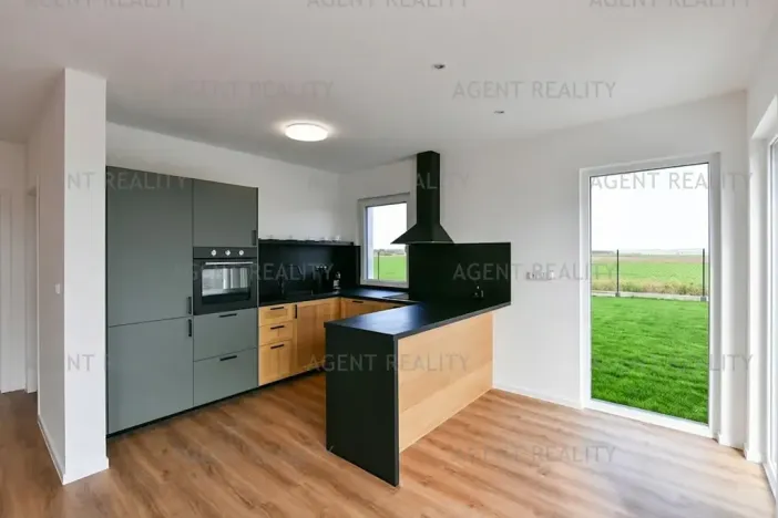 Prodej rodinného domu, Slaný, 156 m2
