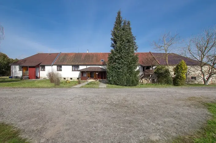 Prodej zemědělského objektu, Dolní Dvořiště, 2000 m2