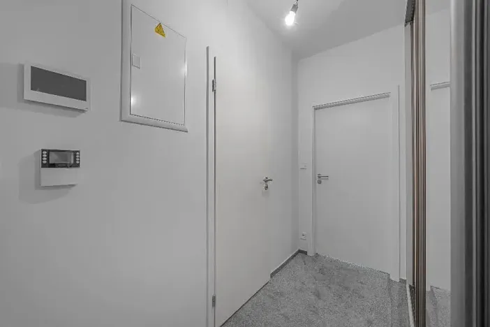 Pronájem bytu 1+kk, Praha - Vysočany, Gerstelova, 32 m2