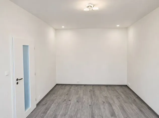Pronájem bytu 2+kk, Praha - Vysočany, U vysočanského pivovaru, 50 m2