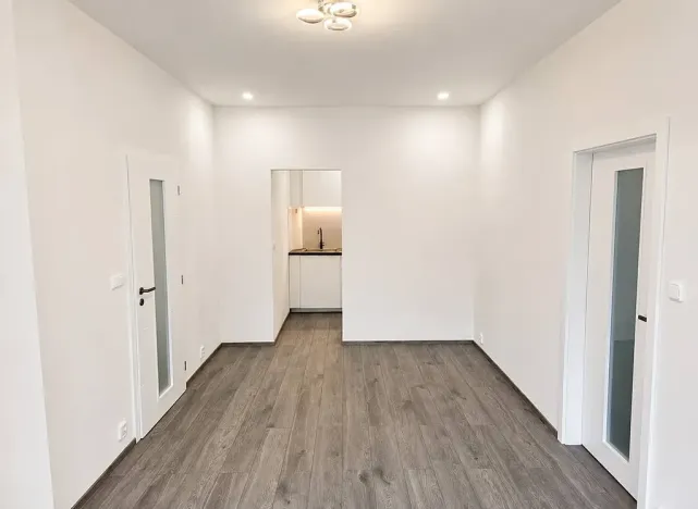 Pronájem bytu 2+kk, Praha - Vysočany, U vysočanského pivovaru, 50 m2