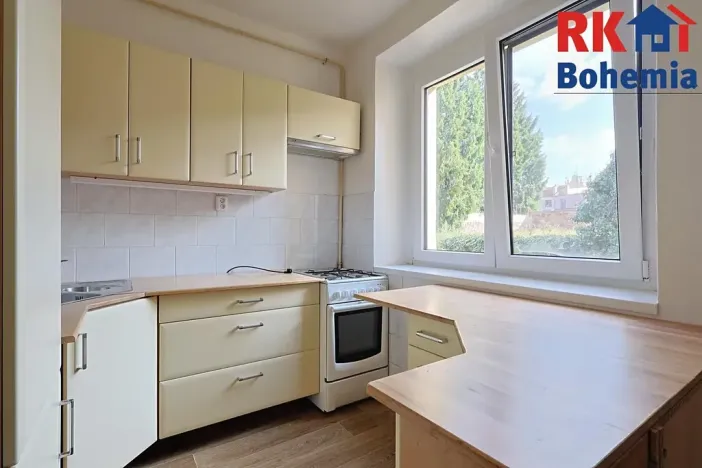 Pronájem bytu 2+1, Český Brod, Želivského, 48 m2