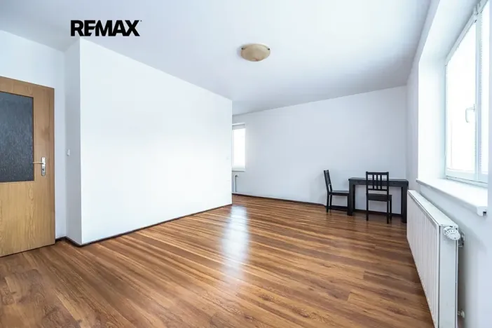 Pronájem bytu 2+kk, Praha - Vinoř, U cukrovaru, 45 m2