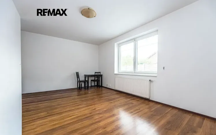 Pronájem bytu 2+kk, Praha - Vinoř, U cukrovaru, 45 m2