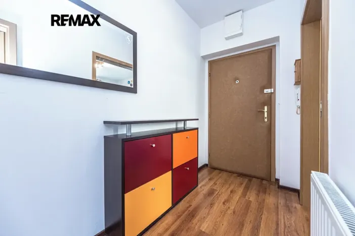 Pronájem bytu 2+kk, Praha - Vinoř, U cukrovaru, 45 m2
