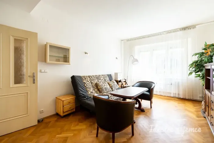 Pronájem bytu 2+kk, Praha, Táboritská, 43 m2