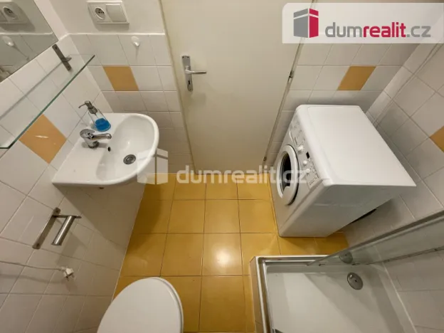 Pronájem bytu 1+1, Praha - Smíchov, Svornosti, 43 m2
