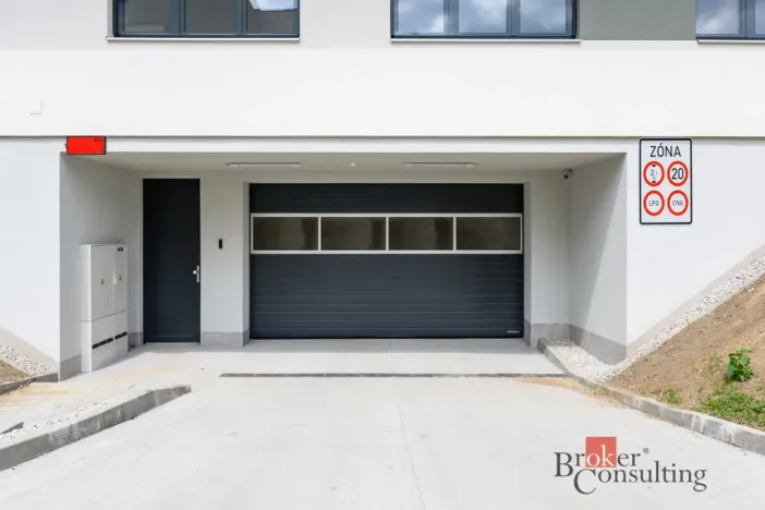 Pronájem bytu 2+kk, Plzeň - Jižní Předměstí, Železná, 56 m2