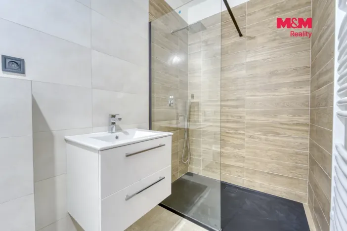 Pronájem bytu 2+kk, Tlučná, Tlučenská kolonie, 41 m2