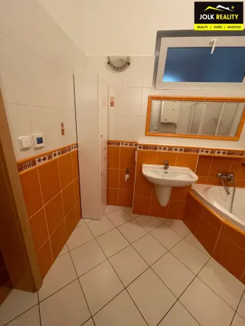 Pronájem bytu 2+1, Opava, Krnovská, 81 m2