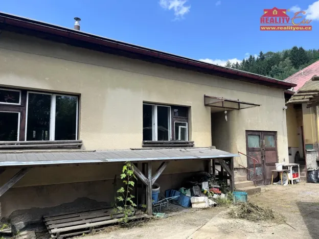 Prodej rodinného domu, Hronov - Velký Dřevíč, 260 m2