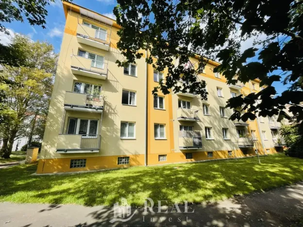 Prodej bytu 2+1, Teplice - Řetenice, Duchcovská, 52 m2