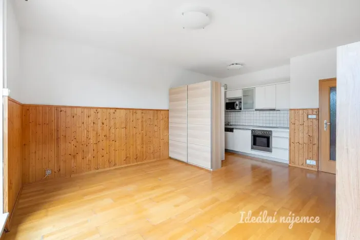 Pronájem bytu 2+kk, Praha - Kunratice, Muškova, 52 m2