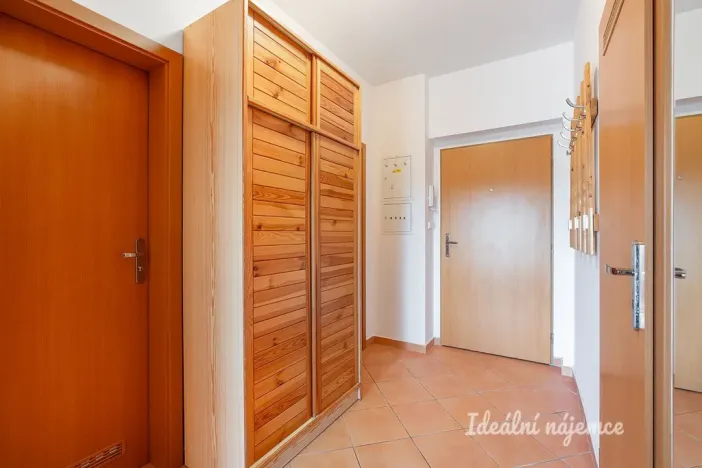Pronájem bytu 2+kk, Praha - Kunratice, Muškova, 52 m2