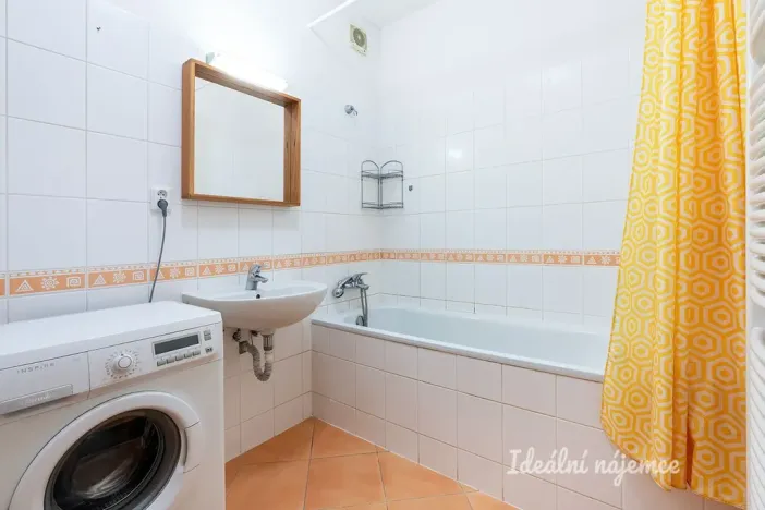 Pronájem bytu 2+kk, Praha - Kunratice, Muškova, 52 m2