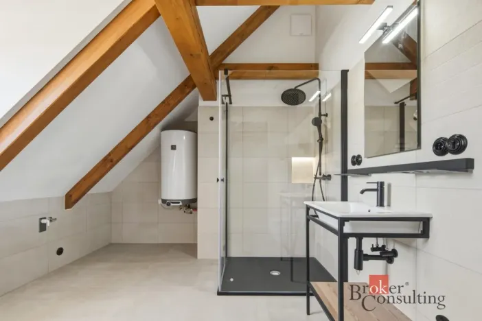 Prodej bytu 2+kk, Jince, Slavíkova, 112 m2