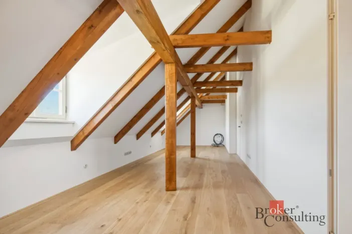 Prodej bytu 2+kk, Jince, Slavíkova, 112 m2