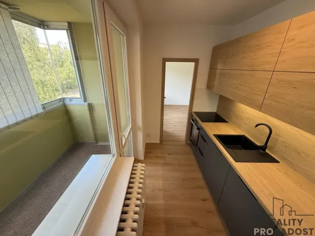 Pronájem bytu 2+1, Mikulov, St. Živného, 50 m2