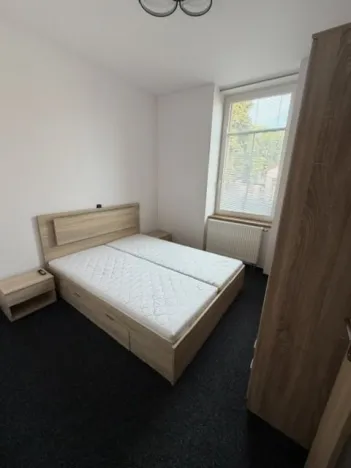 Pronájem bytu 2+kk, Beroun, Husova, 37 m2