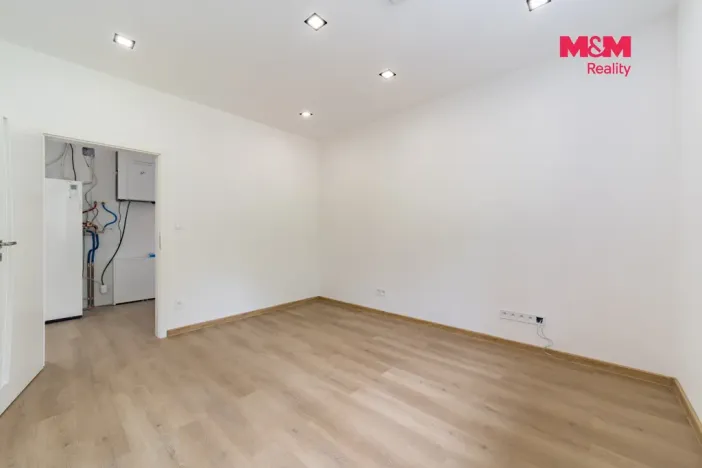 Prodej rodinného domu, Dasnice, 77 m2