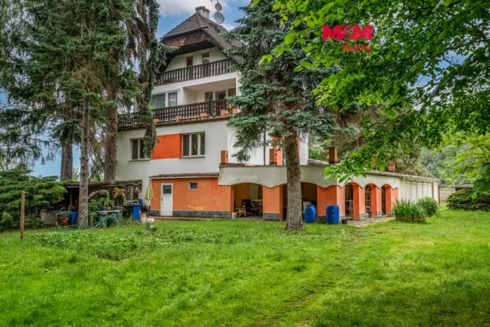 Prodej rodinného domu, Dolany nad Vltavou - Dolany, K Jezu, 370 m2