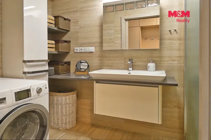 Prodej bytu 4+kk, Kutná Hora - Hlouška, Masarykova, 67 m2