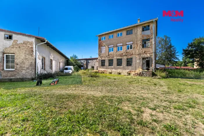Prodej komerční nemovitosti, Kynšperk nad Ohří, Nádražní, 1300 m2