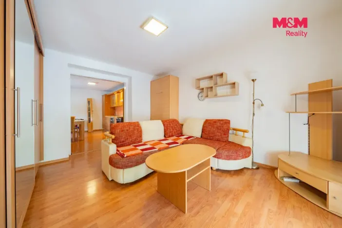 Pronájem bytu 1+1, Horní Slavkov, Dlouhá, 36 m2