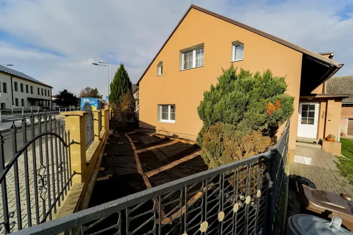 Prodej vícegeneračního domu, Březno, 180 m2