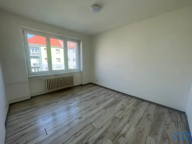 Pronájem bytu 2+1, Jirkov, Ervěnická, 51 m2