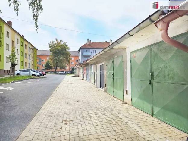 Pronájem garáže, Lovosice, Prokopa Holého, 18 m2