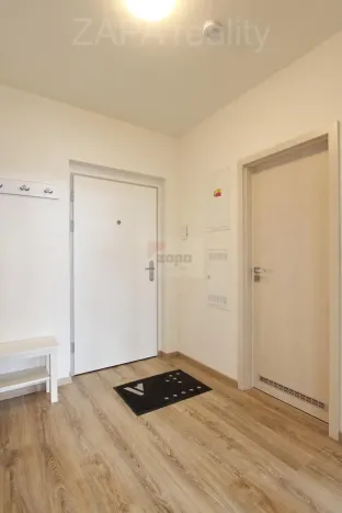 Pronájem bytu 2+kk, Praha - Kbely, Sedlářova, 57 m2