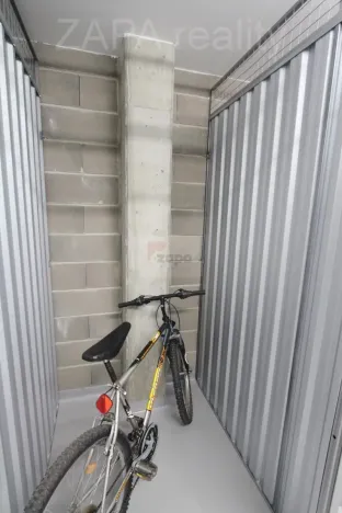 Pronájem bytu 2+kk, Praha - Kbely, Sedlářova, 57 m2