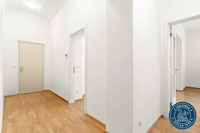 Pronájem bytu 3+kk, Praha - Žižkov, Baranova, 72 m2