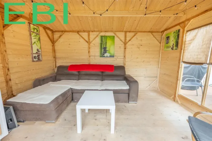 Prodej bytu 3+1, Červený Újezd, U Okálu, 62 m2