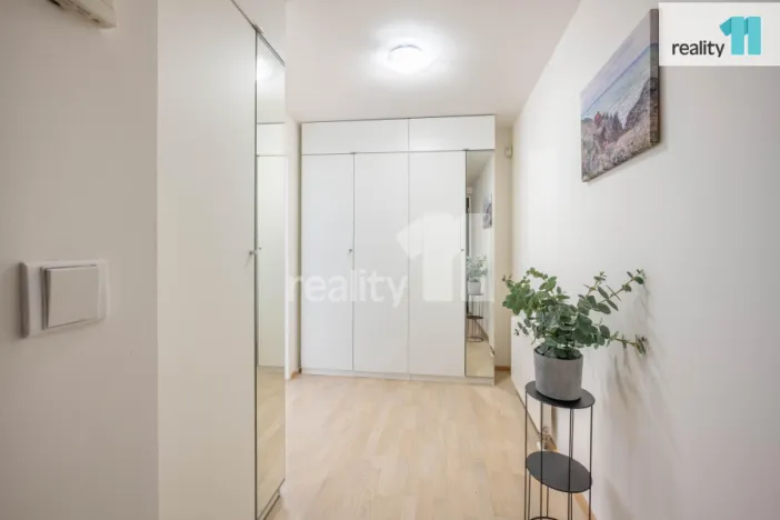 Prodej bytu 2+kk, Praha - Smíchov, Švédská, 56 m2