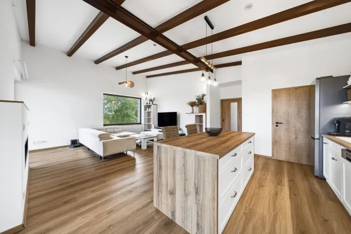 Prodej rodinného domu, Kokory, 157 m2