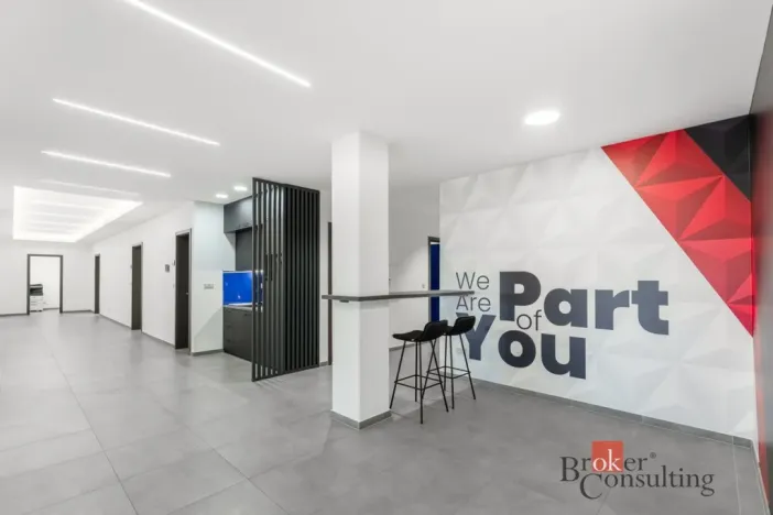 Pronájem výrobních prostor, Uherský Brod, Nivnická, 2850 m2