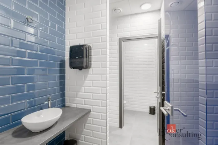 Pronájem výrobních prostor, Uherský Brod, Nivnická, 2850 m2