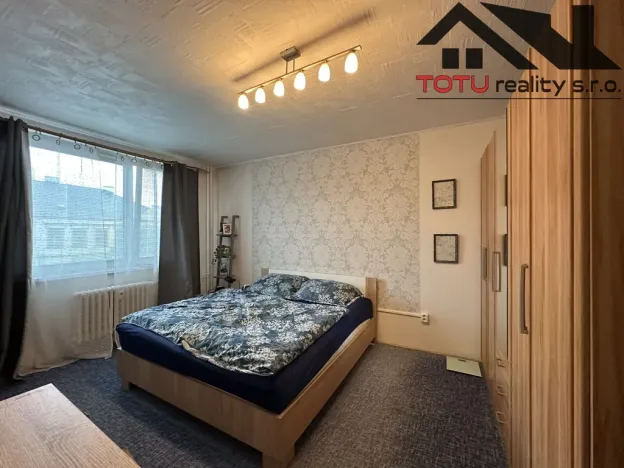 Pronájem bytu 3+1, Jaroměř, Na Studánkách, 72 m2