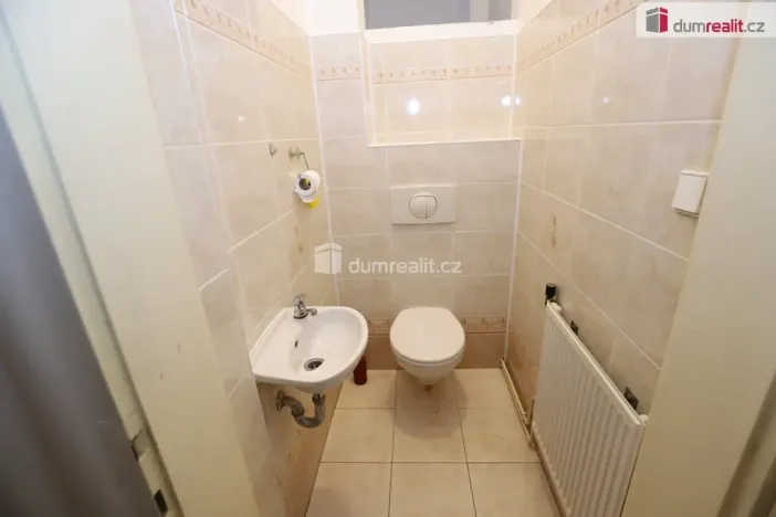 Pronájem bytu 4+1, Karlovy Vary, Moskevská, 130 m2