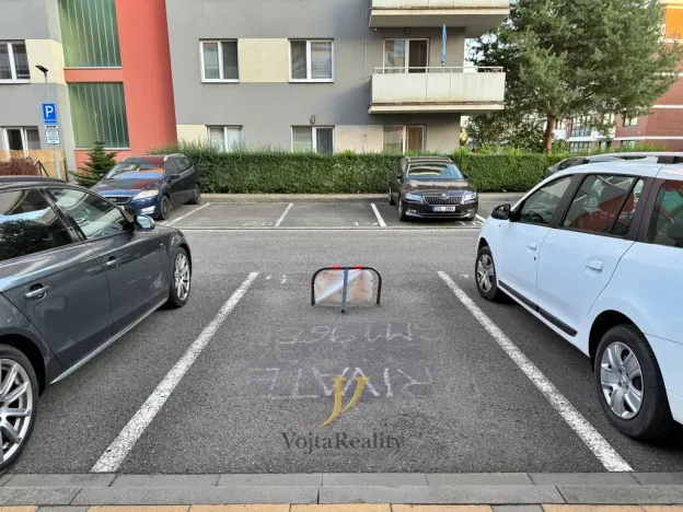 Pronájem garáže, Olomouc, Mošnerova, 11 m2
