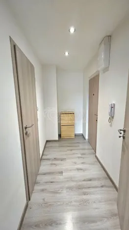 Pronájem bytu 2+kk, Beroun - Beroun-Město, Slapská, 43 m2