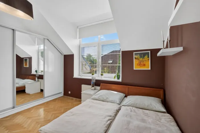 Prodej rodinného domu, Kladno, Ve Strnadovně, 228 m2
