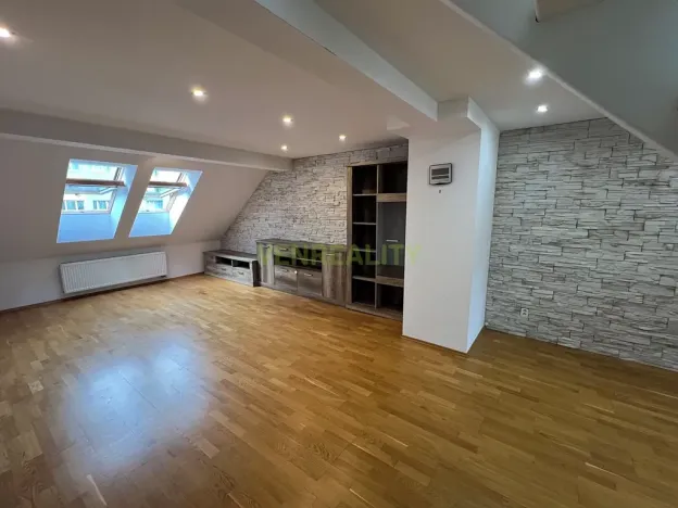Pronájem bytu 2+kk, Poděbrady, Dr. Horákové, 112 m2