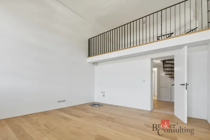 Prodej bytu 2+kk, Jince, Slavíkova, 59 m2